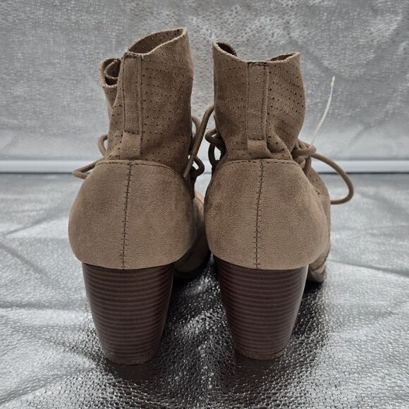 Maurices Carli Camel Tan Vegan Lace Up Perforated Ankle Bootie Boots, Size 9.5 - Picture 4 of 7